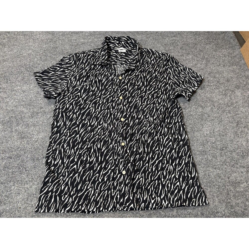 Zara Shirt Mens L Black Animal Print Short Sleeve Lightweight Button-Up Casual